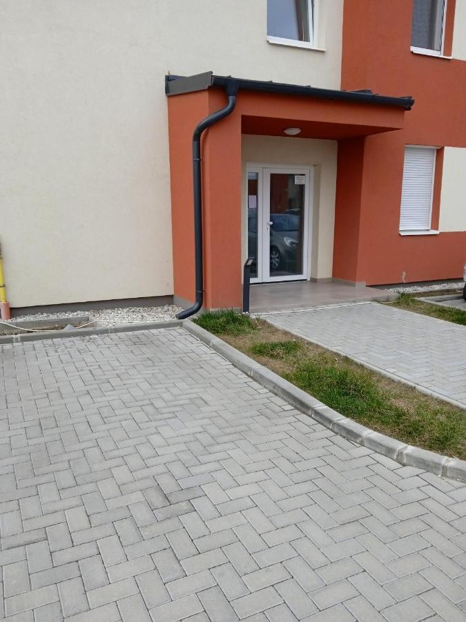 Verebes Apartman Győr Eksteriør billede